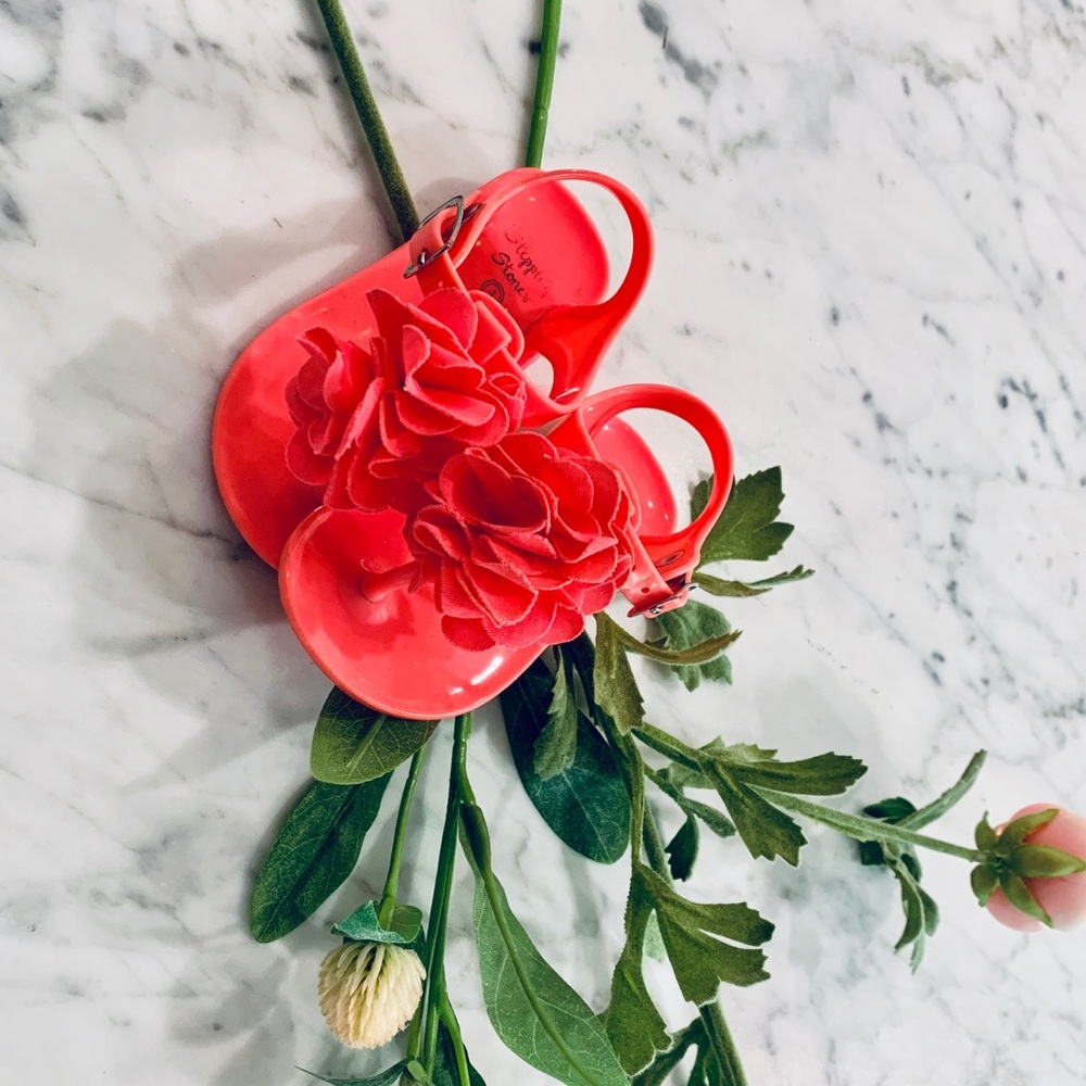 Flower Sandals, little girl size 4